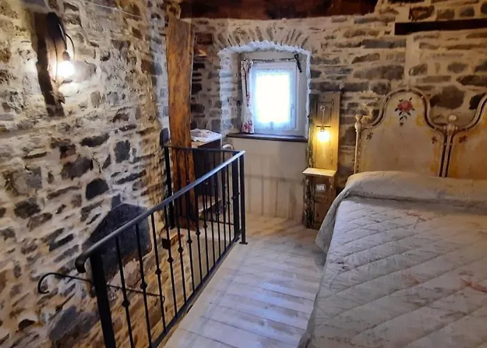 La Corte Dei Cerri- Il Piccolo 3*