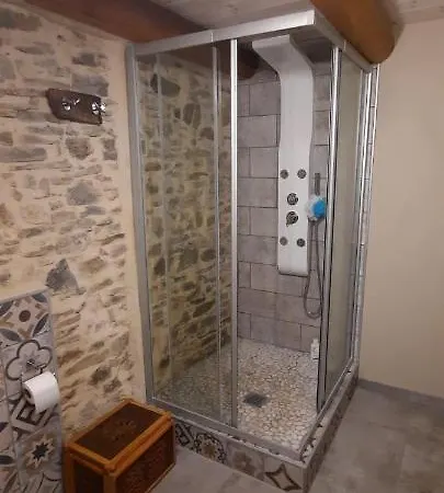 La Corte Dei Cerri- Il Piccolo 住宿加早餐酒店 Frassinoro