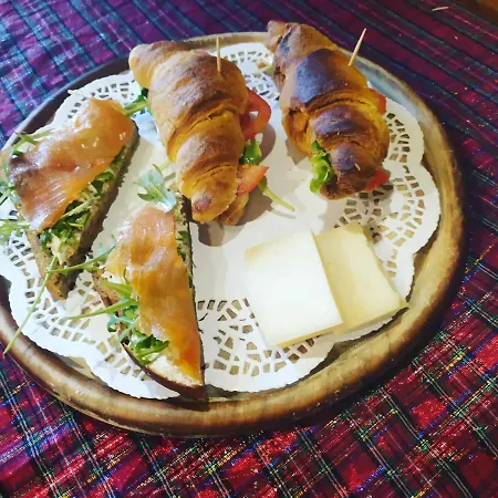 住宿加早餐酒店 La Corte Dei Cerri- Il Piccolo 3*