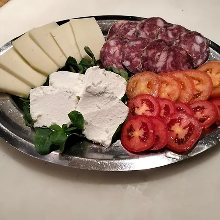 La Corte Dei Cerri- Il Piccolo 住宿加早餐酒店 Frassinoro