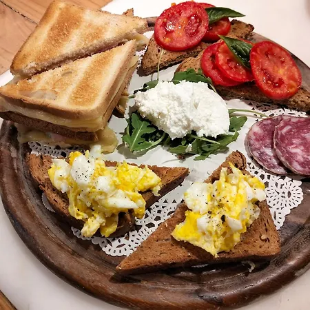 La Corte Dei Cerri- Il Piccolo 住宿加早餐酒店 3*